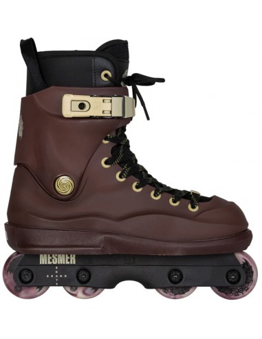MESMER SKATES THRONE LEVI VAN RIJN