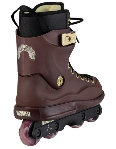 MESMER SKATES THRONE LEVI VAN RIJN