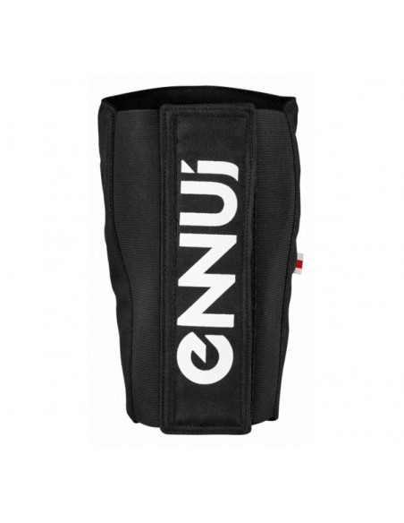 ENNUI PARK SHIN GUARDS